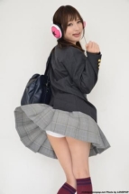 moe-amatsuka-dara-av (11)