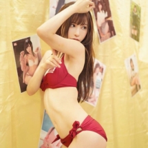 moe-amatsuka-dara-av (3)